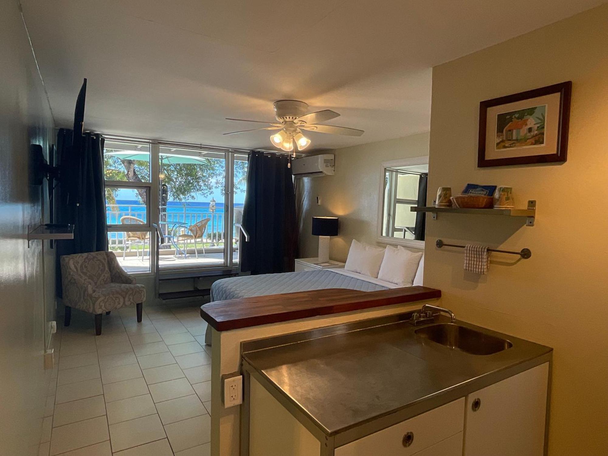 The Frederiksted Hotel Extérieur photo